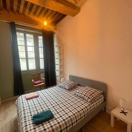 Elegant 2 Chambres Vieille Ville Besançon Dış mekan fotoğraf