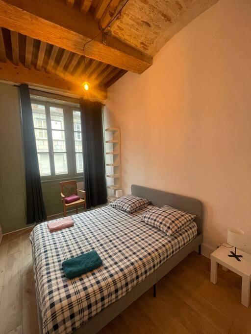 Elegant 2 Chambres Vieille Ville Besançon Dış mekan fotoğraf